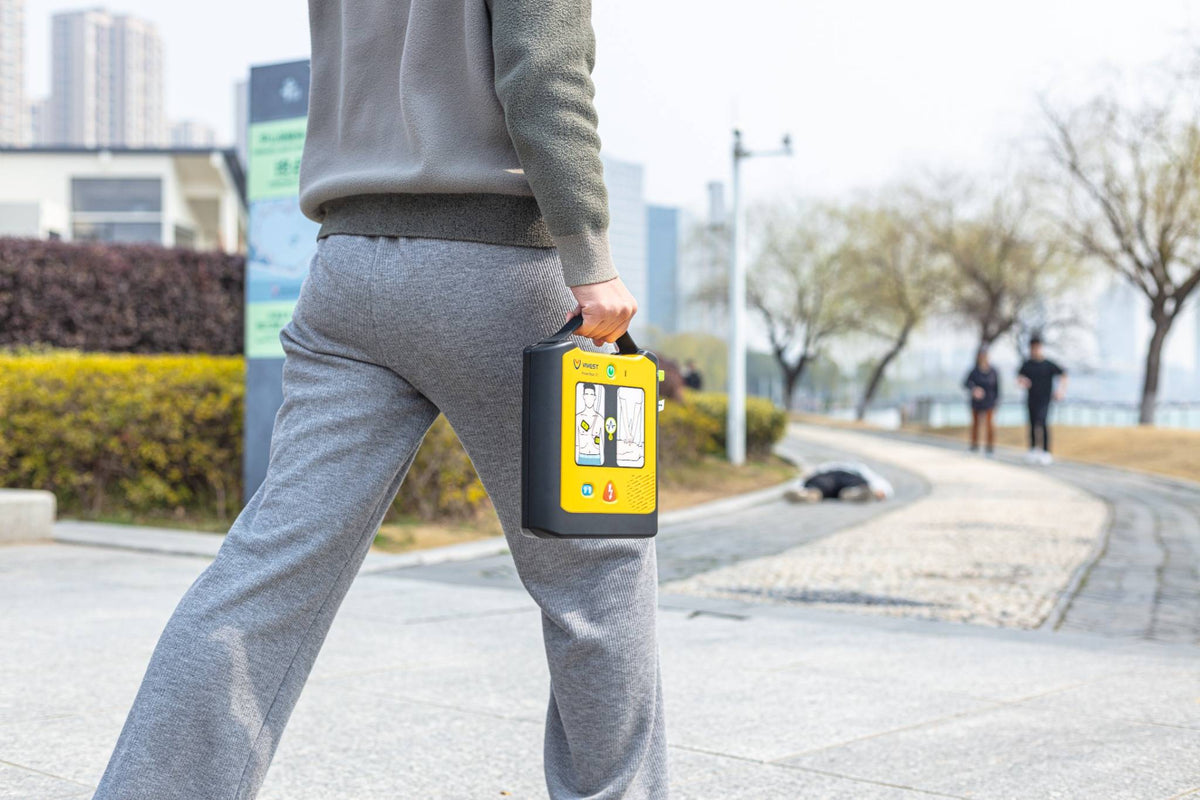 ¿Dónde ocurre una parada cardíaca? Por qué tener un desfibrilador cerca importa más que saber dónde hay uno
